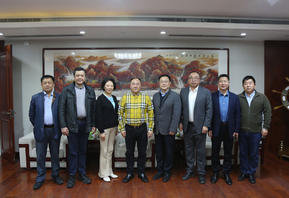 山東大學校友會客人拜訪集團公司(圖2)